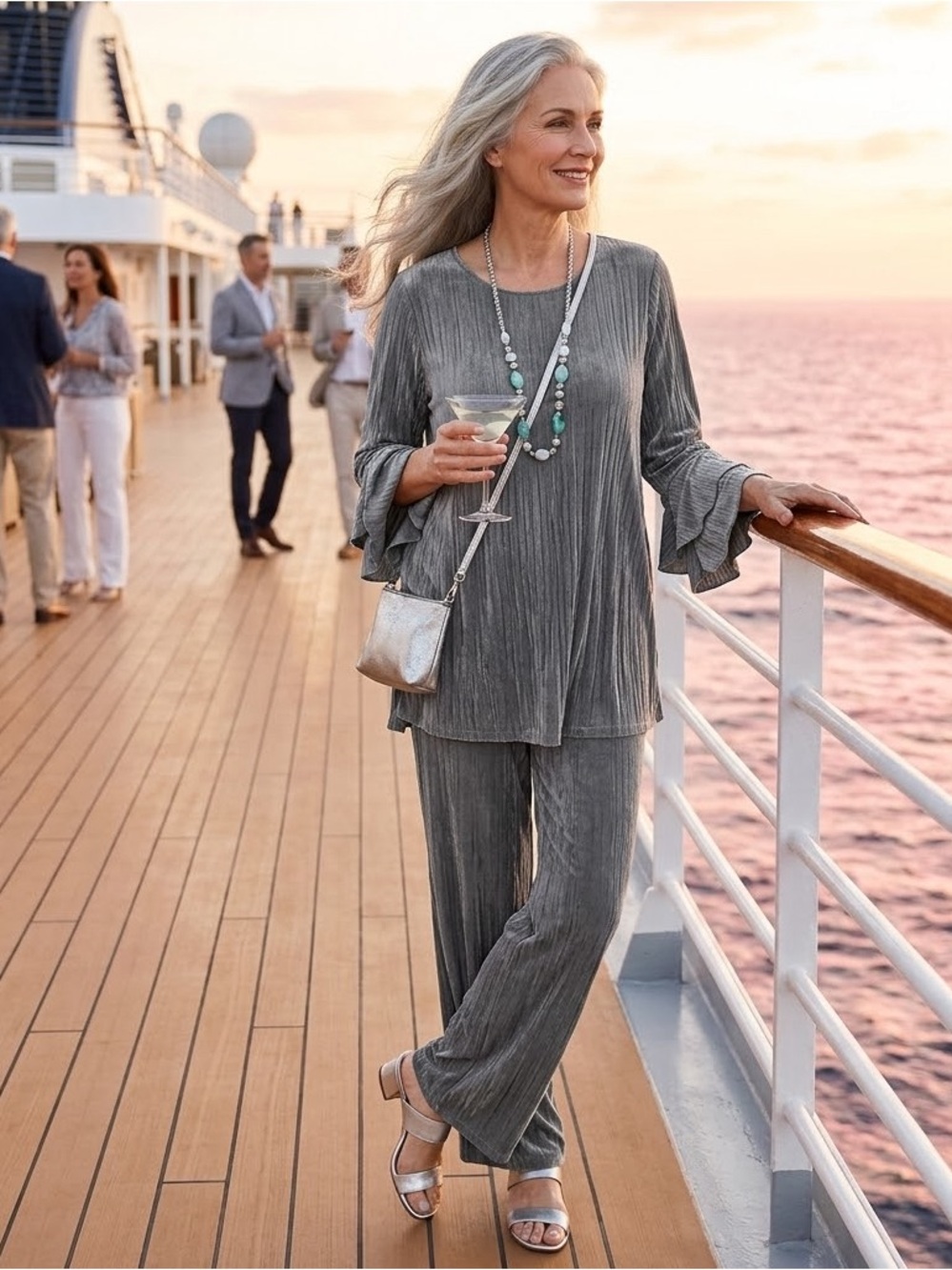 Chico's Charcoal Flow Tunic & Wide-Leg Pants Set